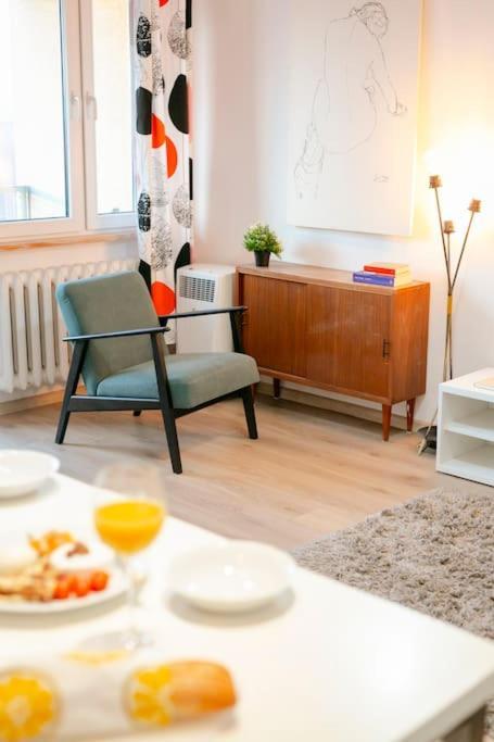 Wawaview! Studio With An Amazing View! Powisle. Warszawa Exteriör bild
