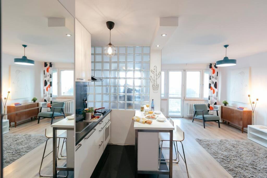 Wawaview! Studio With An Amazing View! Powisle. Warszawa Exteriör bild